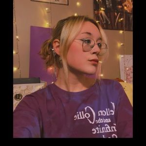 Meet your Posher, Araya